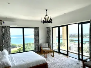 Furnished 4bdrm Apartment in Kizingo for sale