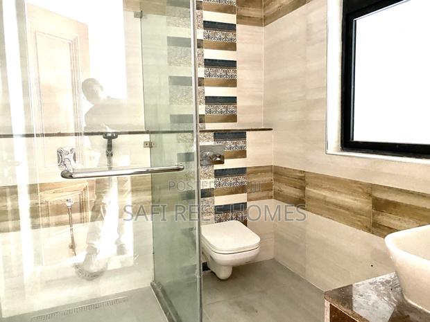 4bdrm Apartment in Kizingo for sale - thumbnail 13