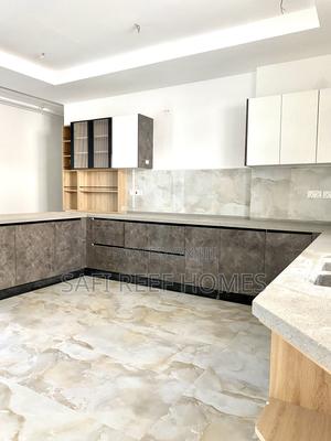 4bdrm Apartment in Kizingo for sale - thumbnail 2