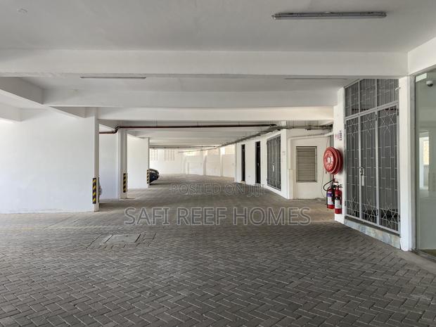 4bdrm Apartment in Kizingo for sale - thumbnail 21