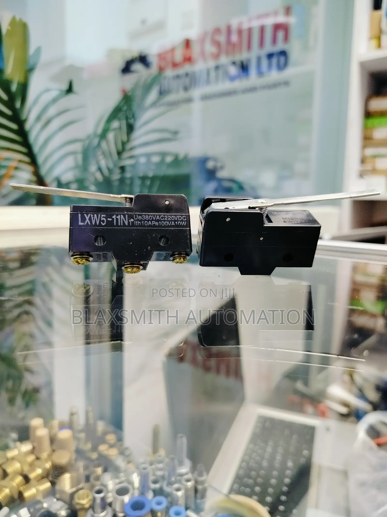 Mini Limit Switch Lxw5-11n