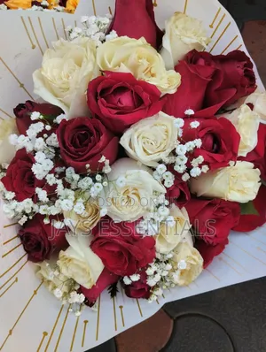 Rose Flower Bouquet : Valentines Flower Bouquet