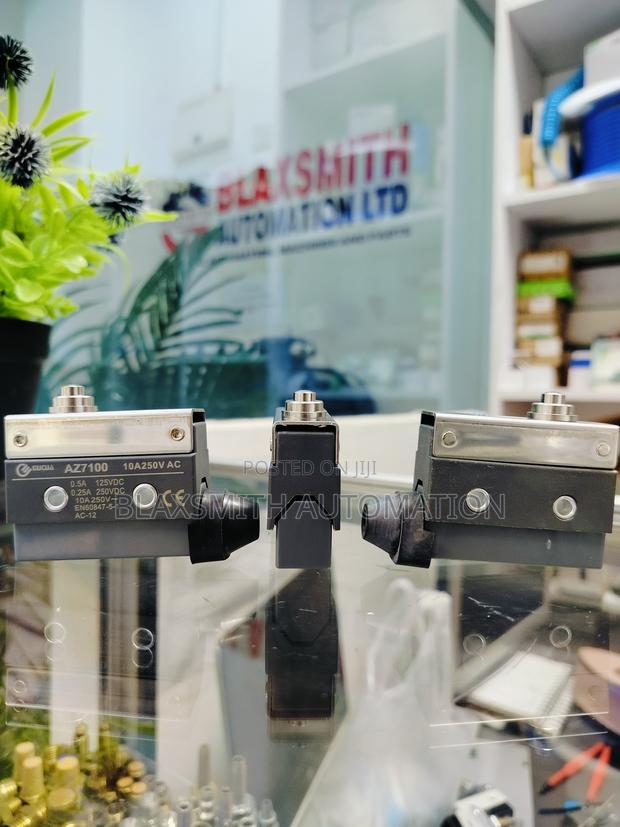 Limit Switch Az7110 - thumbnail 3