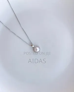Beautiful Circular Pendant Necklace Valentine's Gift
