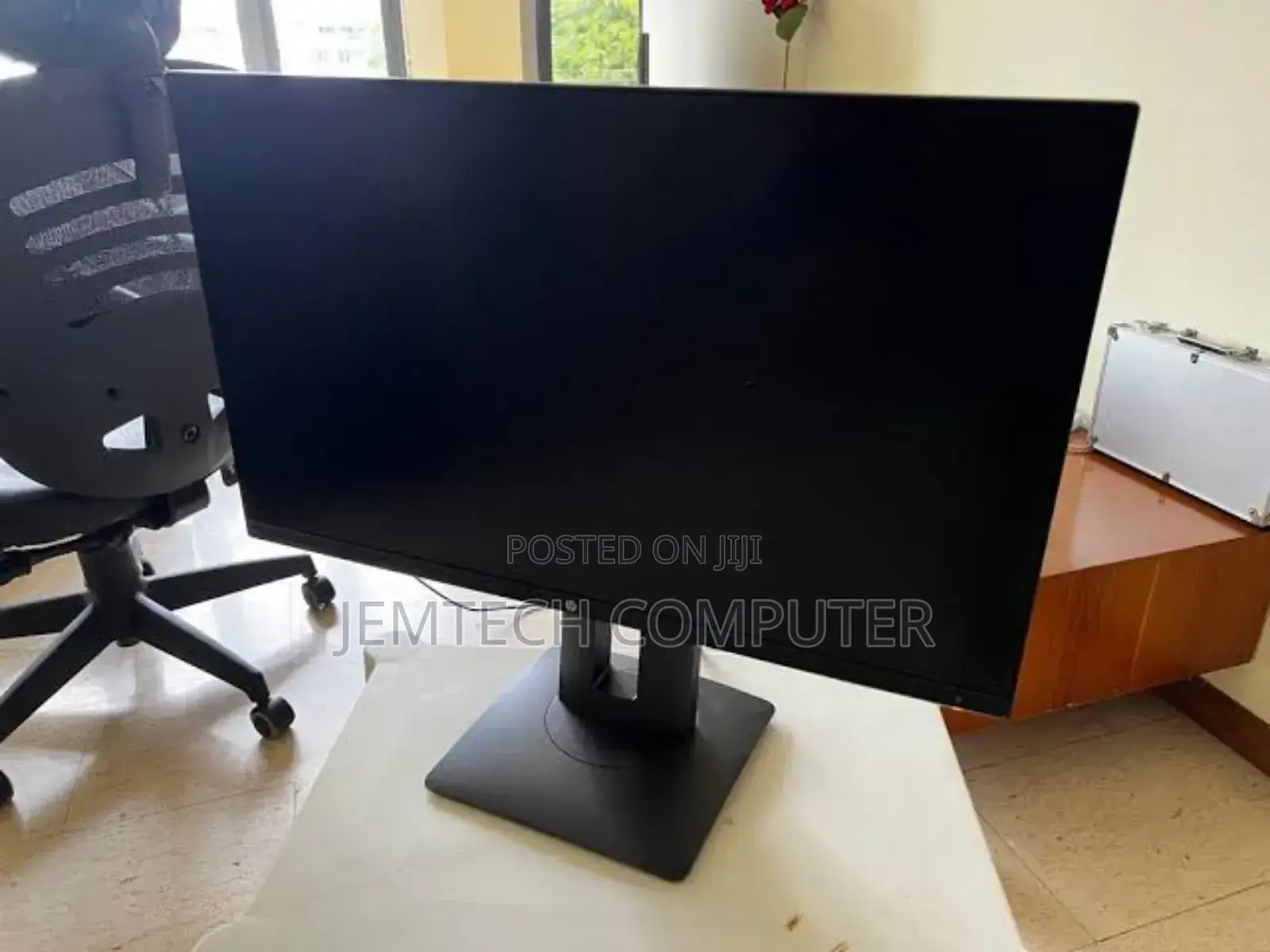 Hp Z27n G2 27" Quad Hd Ips Silver Computer Monitor