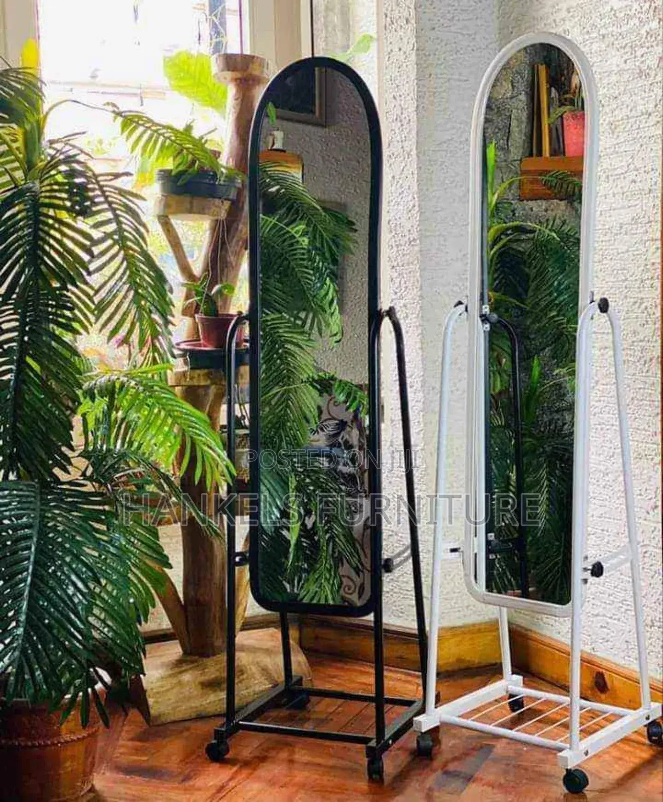 Movable Dressing Mirror