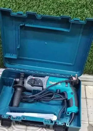 Makita Electric Rotary Hammer Drill