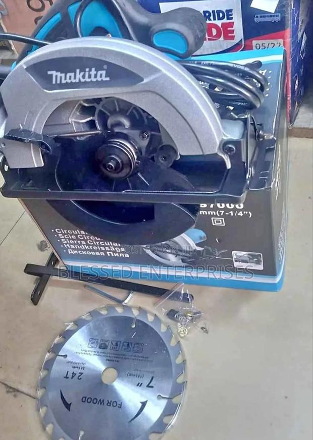 Electric Makita Circular Saw/ Powerful Makita Cross Cutter