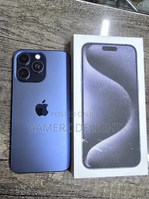 Apple iPhone 15 Pro Max 256 GB Blue - thumbnail 2