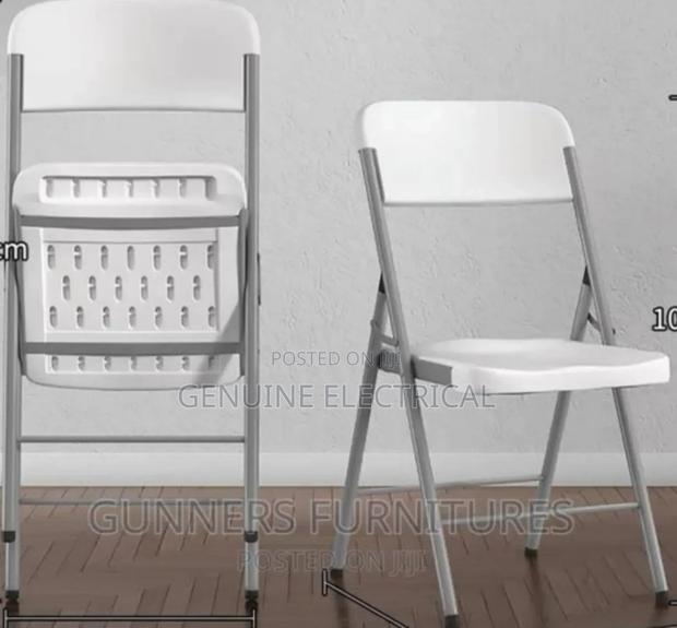Foldable Chair - main view
