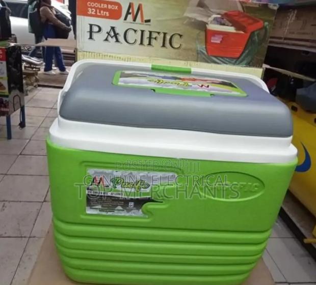 32litres Cooler Box