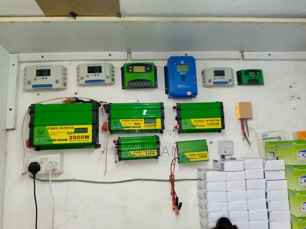 Solar Power Inverter 1500 Watts - main view