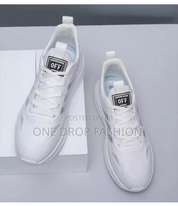 Unisex Gym/Athletes Sneakers