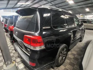 Toyota Land Cruiser 2014 Black