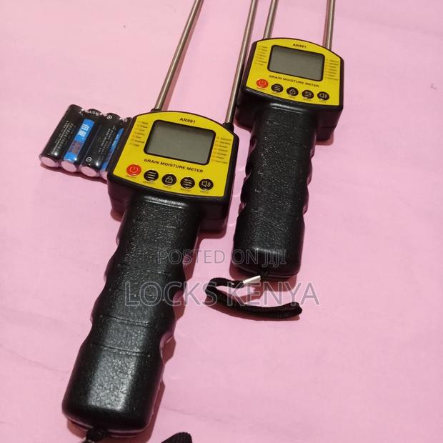 Seed Farms Grain Moisture Meter