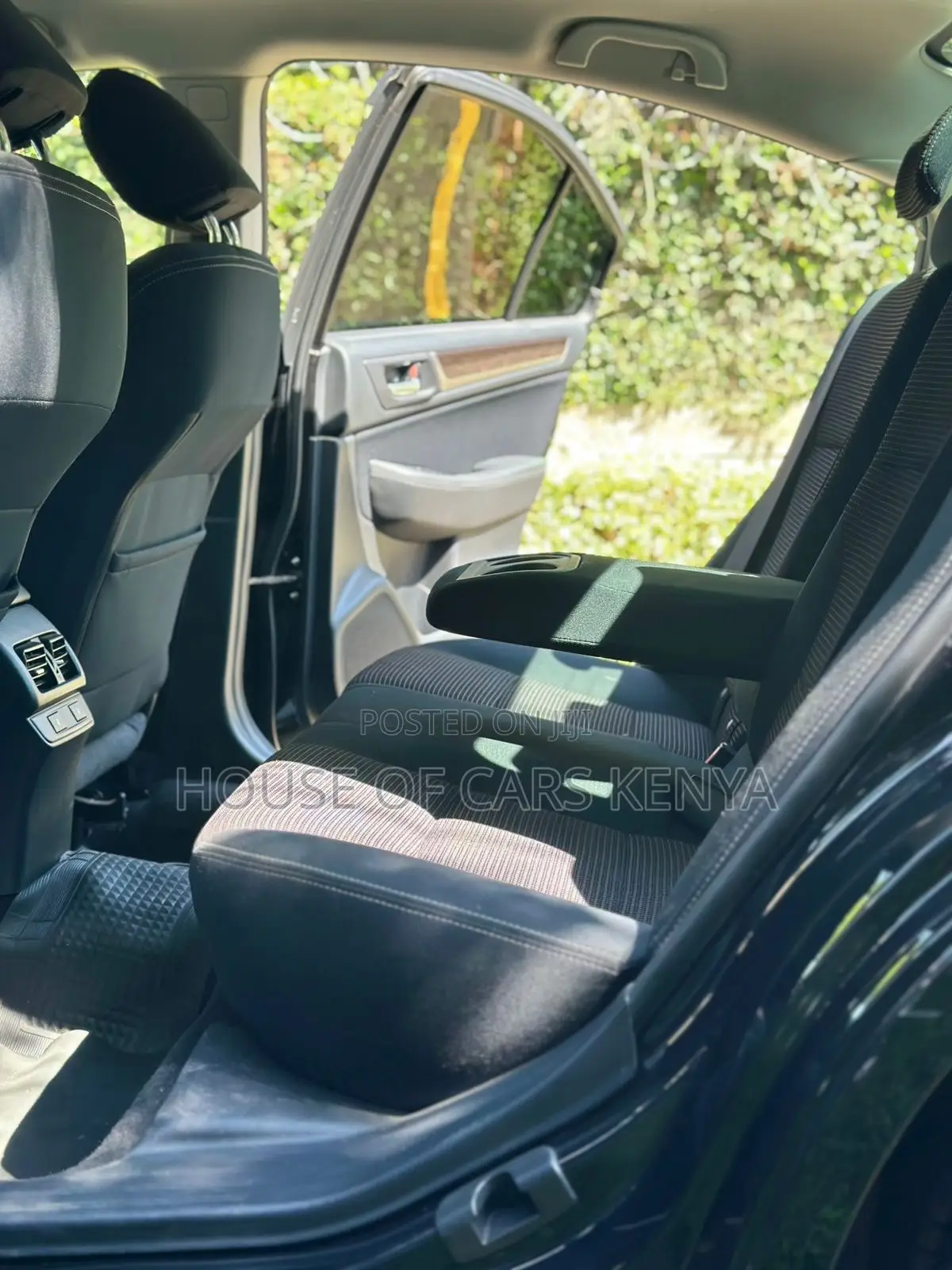 Subaru Legacy 2017 Black