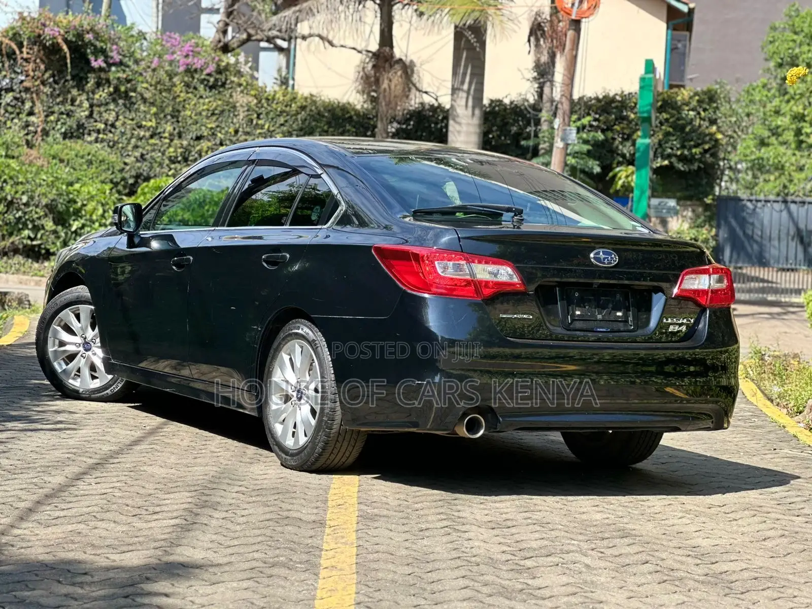 Subaru Legacy 2017 Black