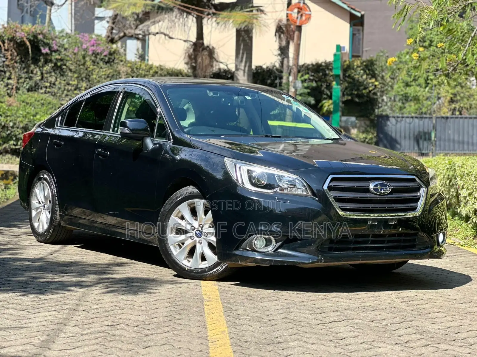 Subaru Legacy 2017 Black