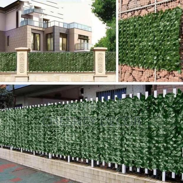 Fauxfencing - main view