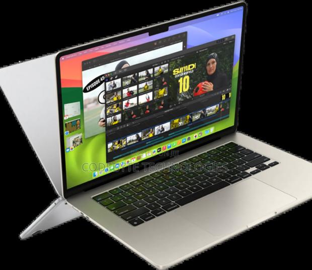 New Laptop Apple MacBook Air 2024 M3 13-Inch 8GB Apple M3 SSD 256GB - thumbnail 3