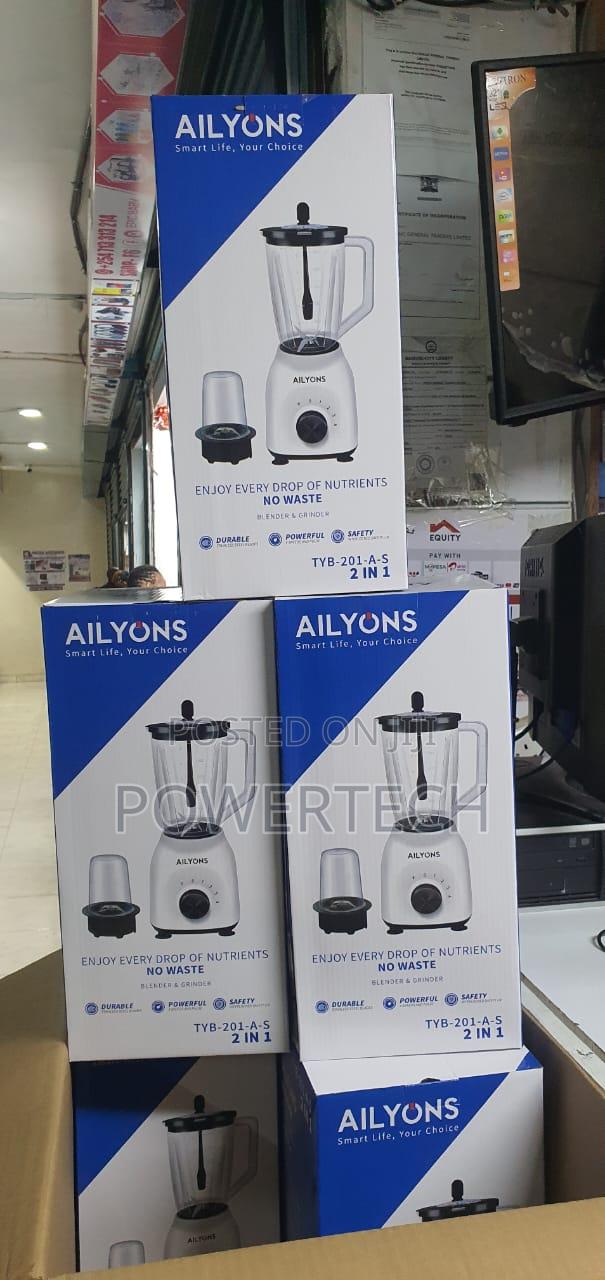 2 in 1 Ailyons Blender - main view