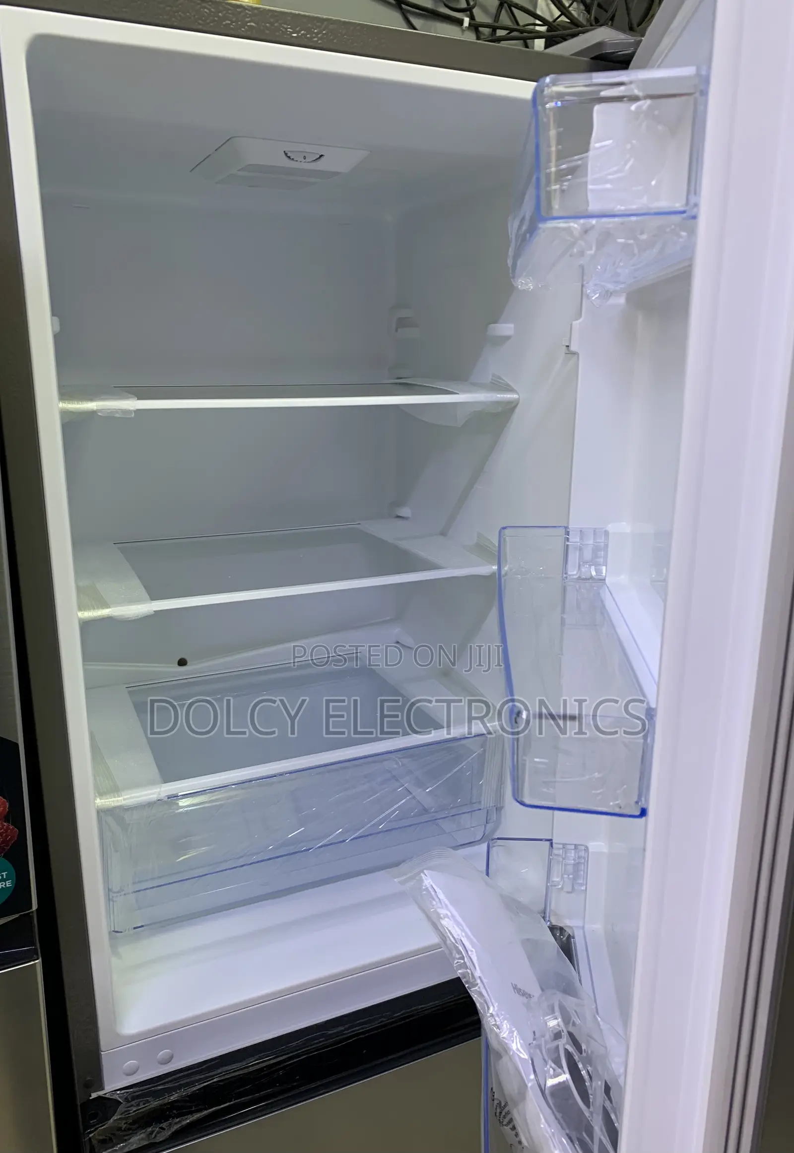 Hisense Fridge 230l Bottom Freezer Silver Ref226dr