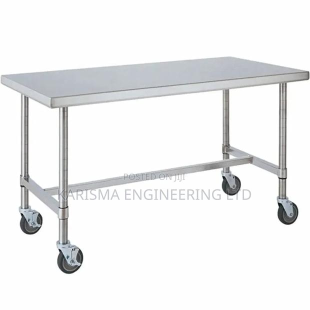 Caster Wheeled Working Table - main view