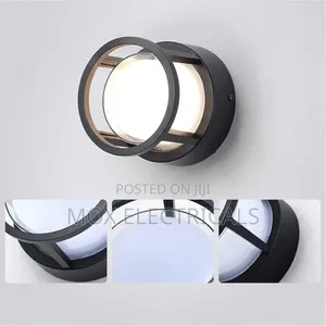 Outdoor Wall Light