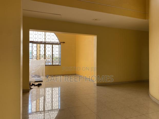 3bdrm Maisonette in Nyali for rent - thumbnail 3