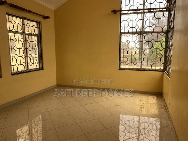 3bdrm Maisonette in Nyali for rent - thumbnail 17