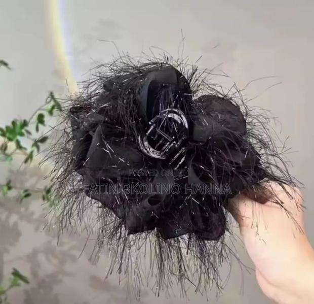 Claw Clip for Hair - main view