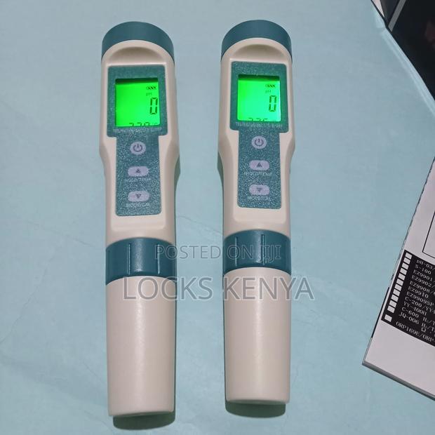 Industrial Ph Meter 7 in 1 - main view