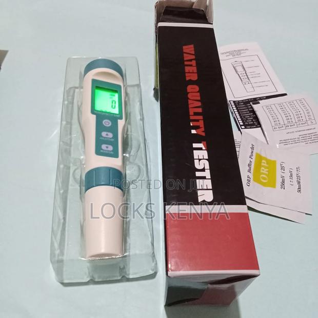 School Water Quality Tester Ph Meter 7 in 1 - main view