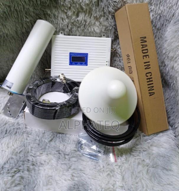 Tri Band Signal Network Booster Mobile Signal Booster For