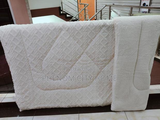 New Design Sharper Woolen Duvet Set - thumbnail 3