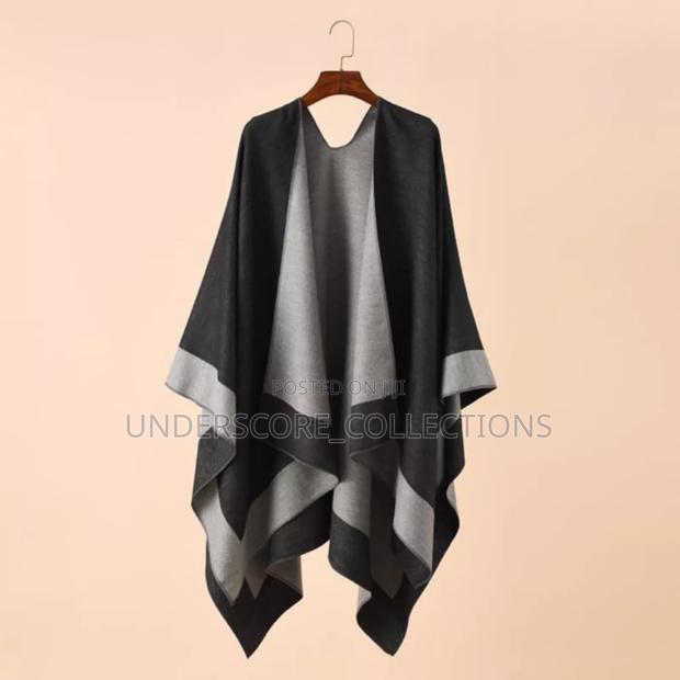 Elegant Women's Cardigan - thumbnail 2