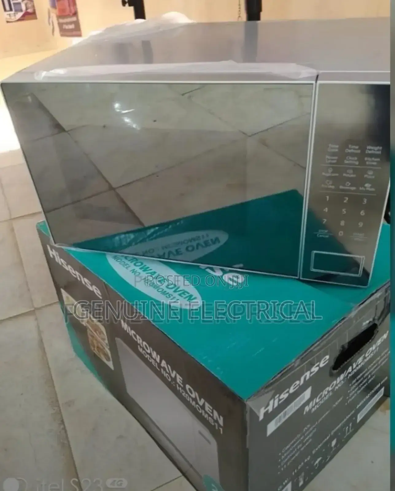 New Hisense Microwave