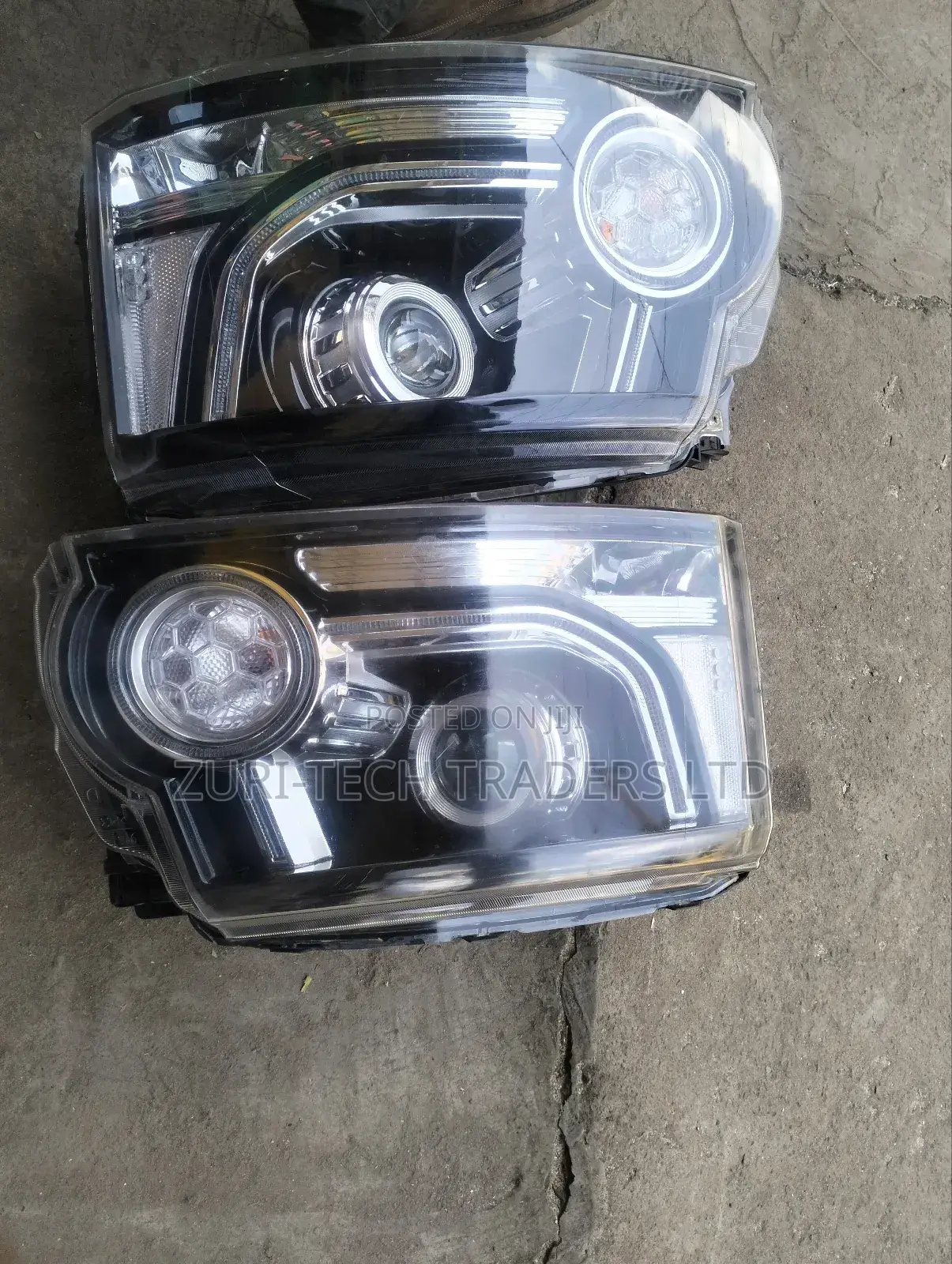 Discovery Headlights