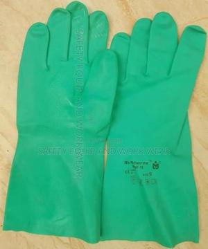 Nitrile Protective Handwear - thumbnail 2