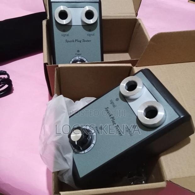 Fast Spark Plug Tester