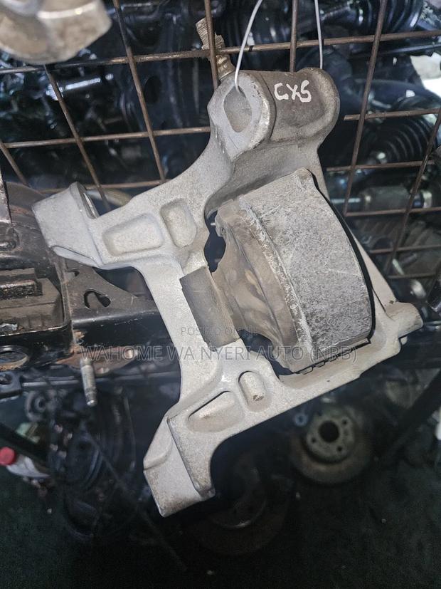 Engine Mounting for Cx5 or Mazda Atenza 2014 - thumbnail 2