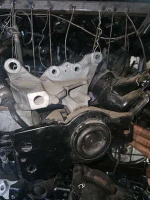 Extrail New Model T32 Engine Mounting