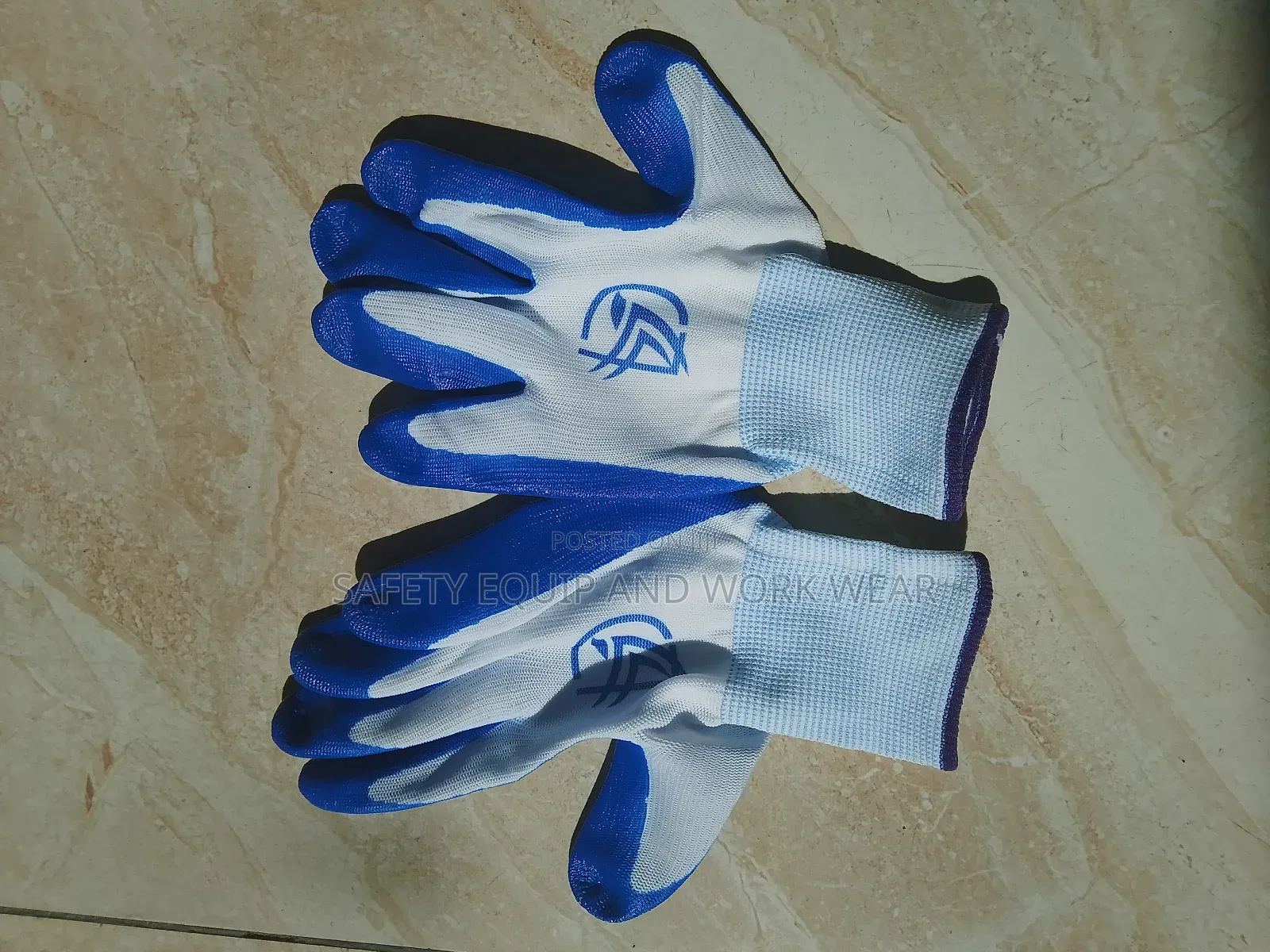 Diamond Gripped Gloves