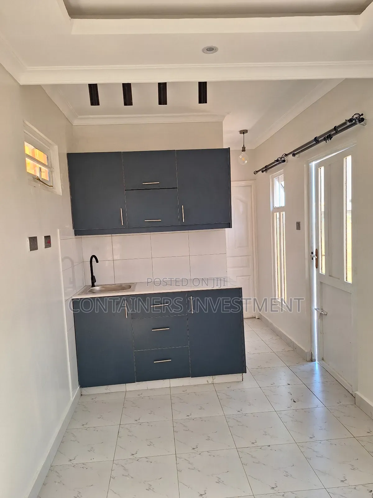 One Bedroom Container House- Cosy and Luxurious.