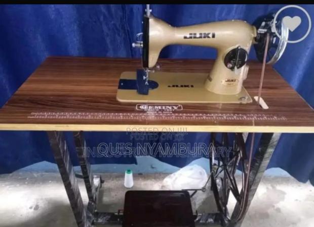 Juki Sewing Machine+Imported Table - main view