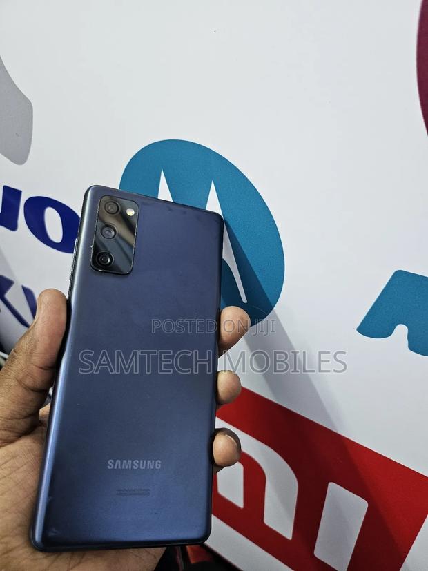 Samsung Galaxy S20 FE 128 GB Gray - thumbnail 3