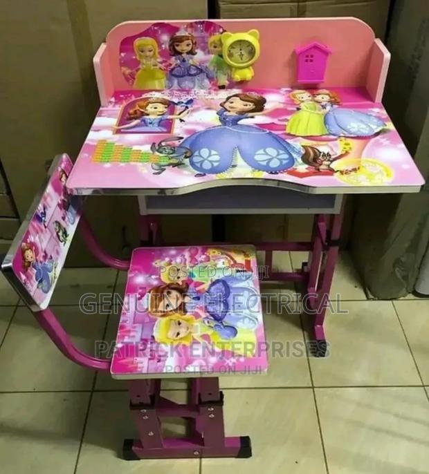 Kids Study Desk - main view