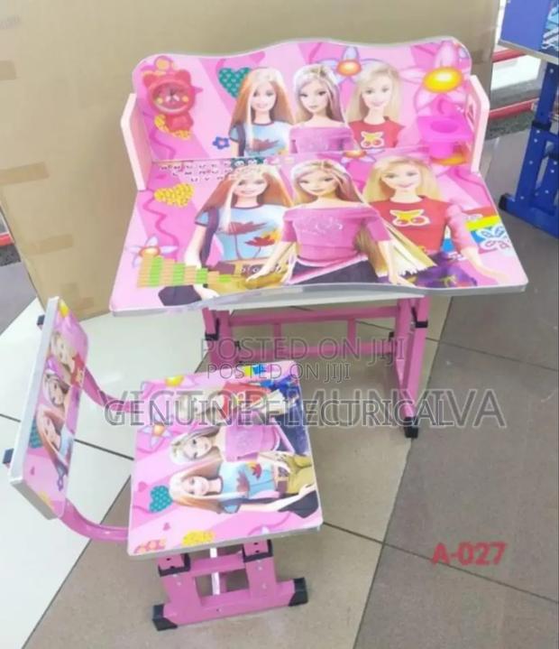 Kids Study Desk - main view