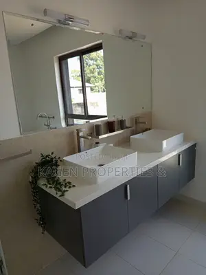 5bdrm Villa In Karen For Sale