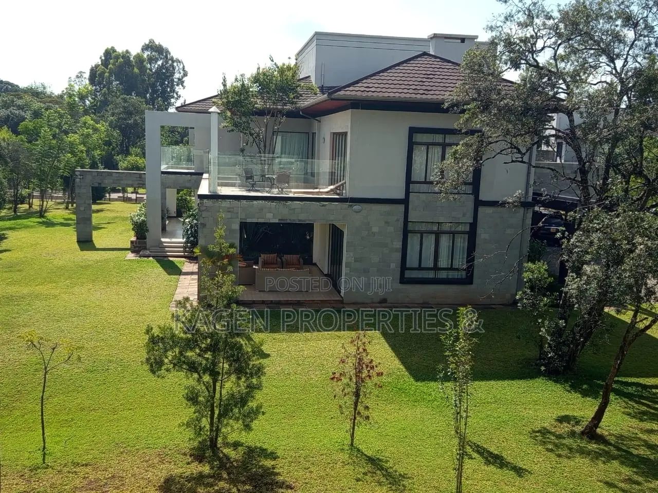 5bdrm Villa In Karen For Sale